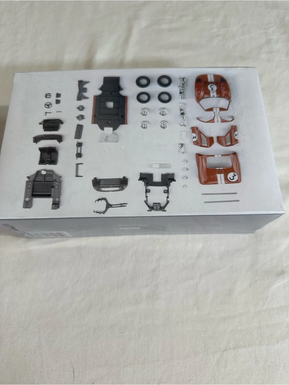 NIB Testors Ford GT40 Metal Body Model Kit Vintage 1:43 Scale